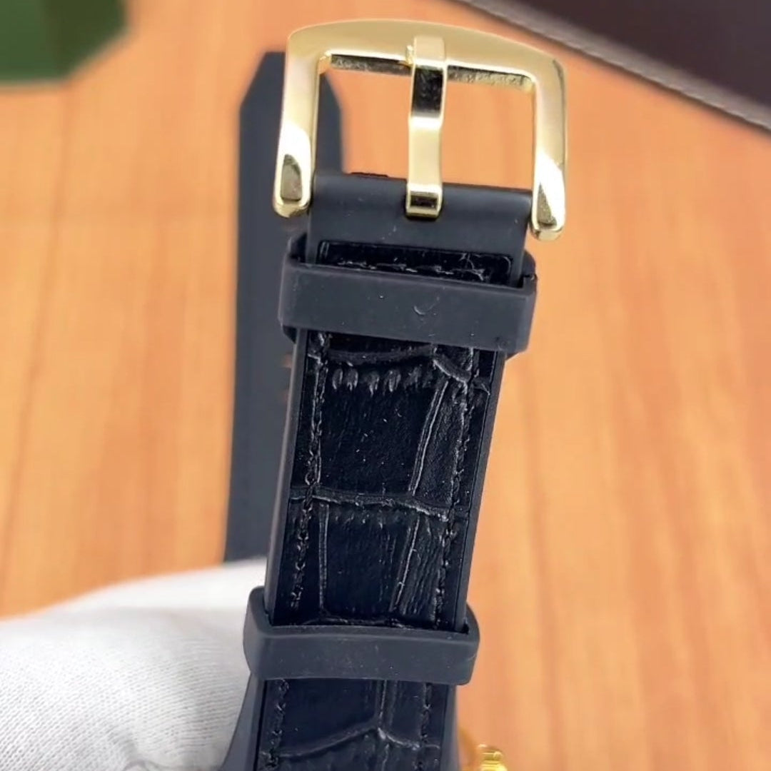 Frank Muller iced out